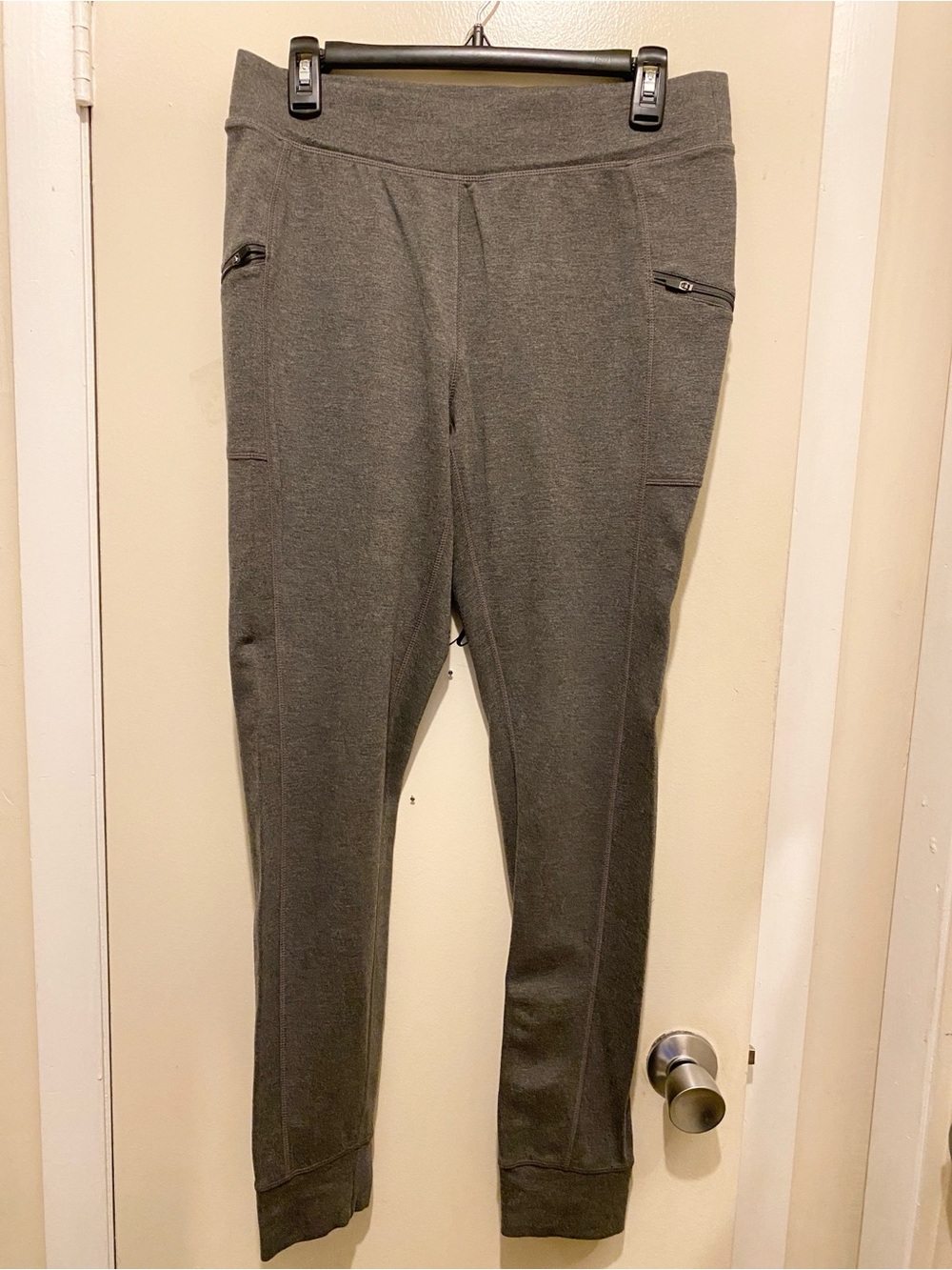C) Athletic Works Heather Charcoal Gray Active Leggings NWOT